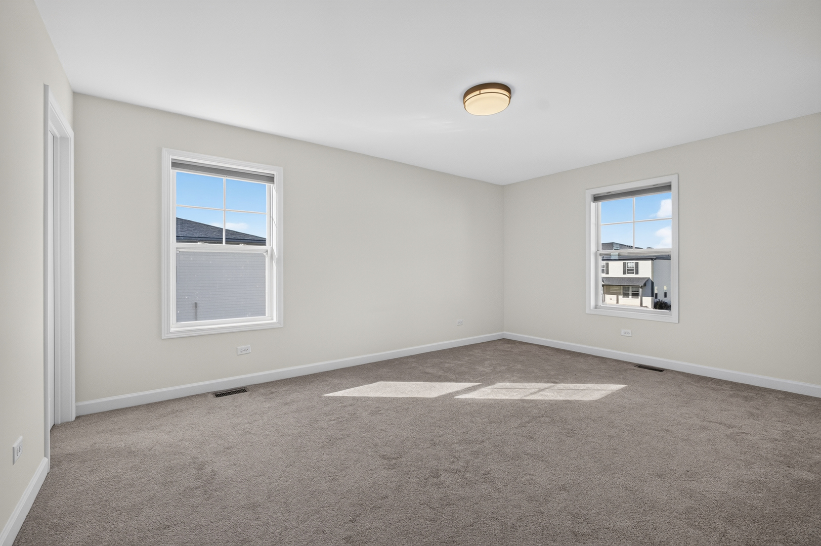 63 E Robinson Avenue Property Photo 23