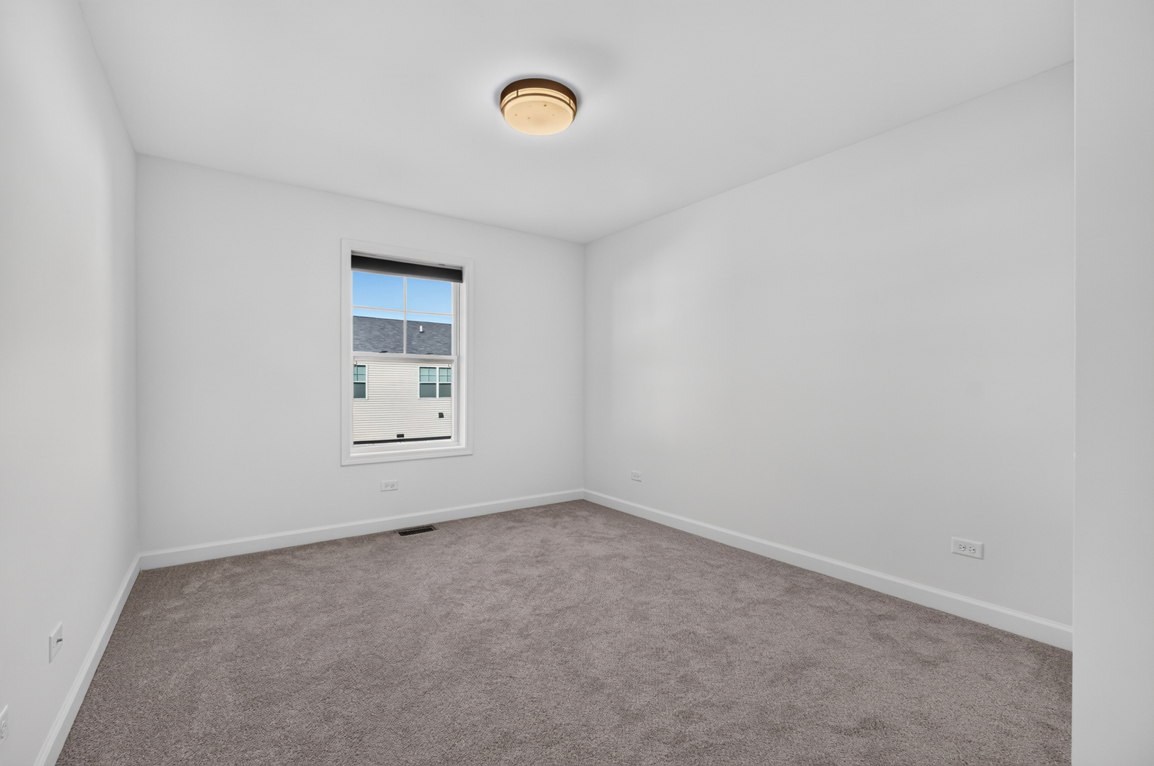 63 E Robinson Avenue Property Photo 27