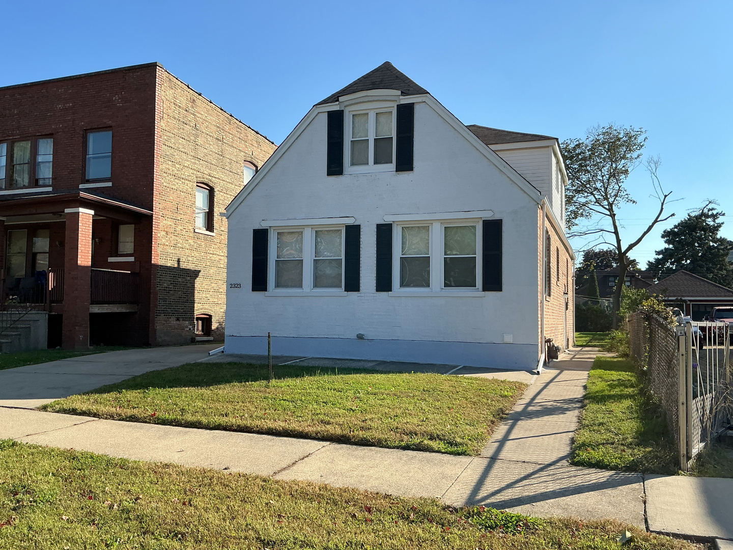 2323 Vernon Street Property Photo 1