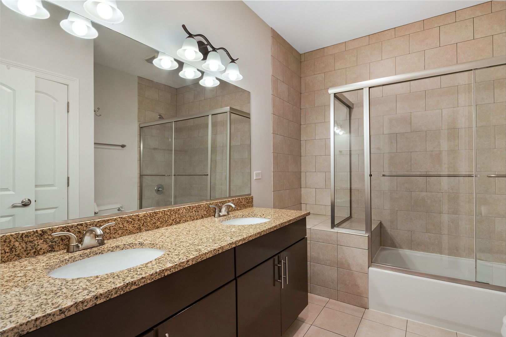16w530 Bluff Road Property Photo 21