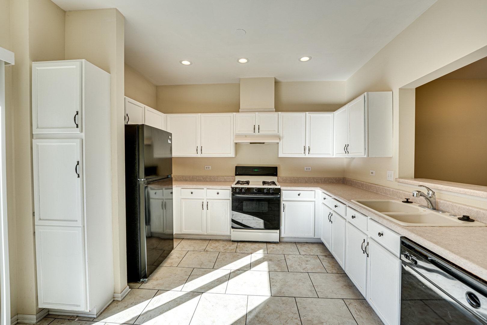 2185 Daybreak Drive 2185 Property Photo 5