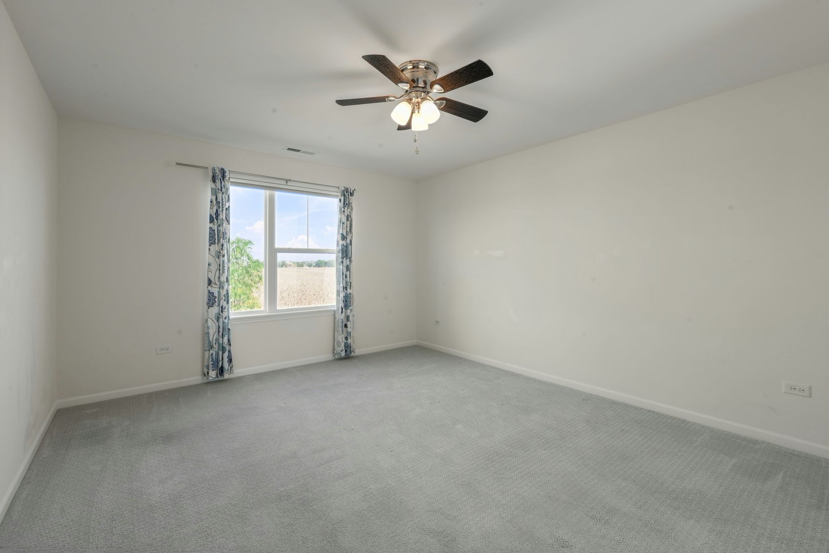 4200 Calder Lane Property Photo 10