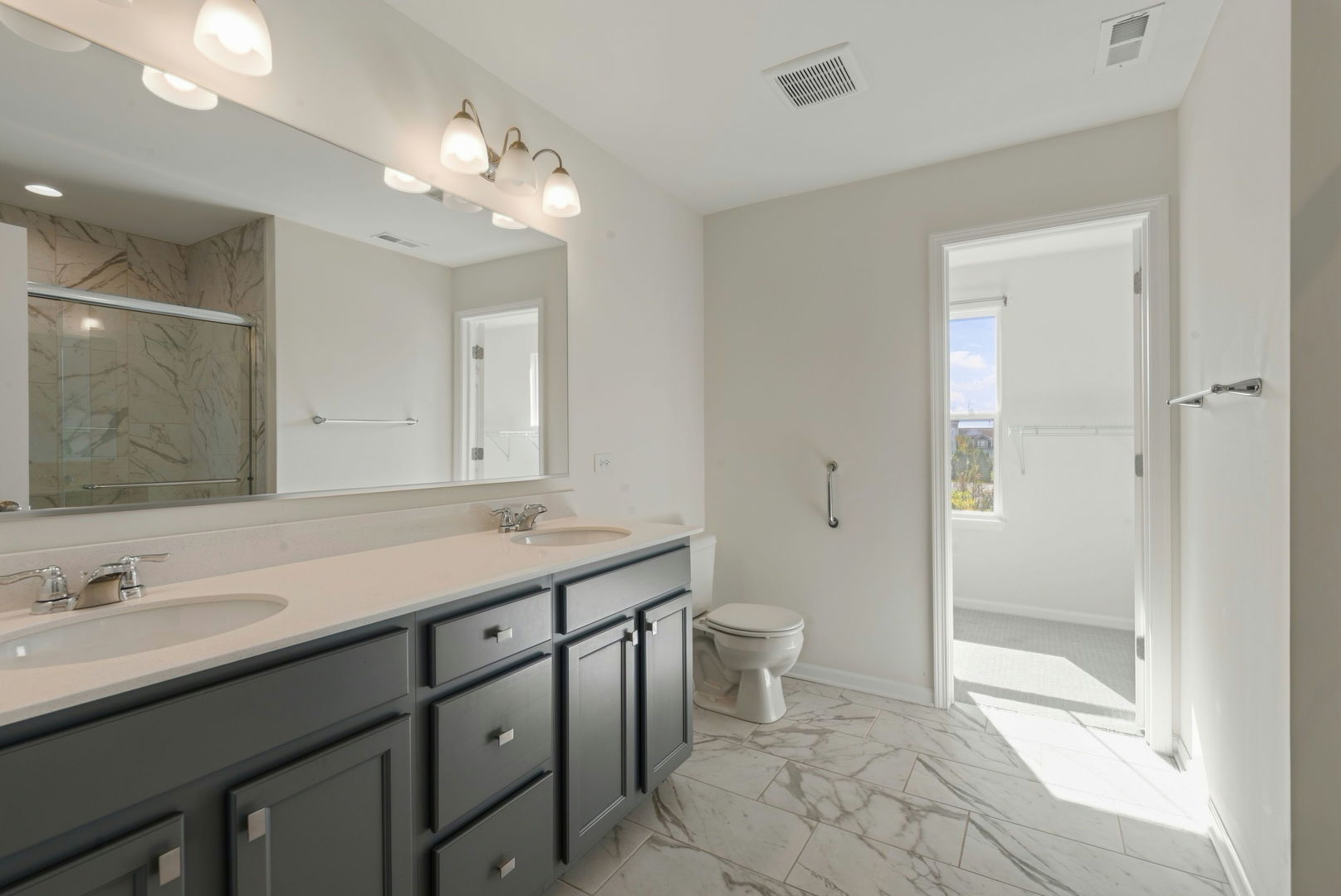 4200 Calder Lane Property Photo 12