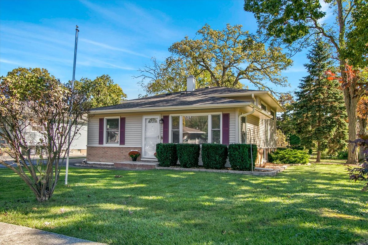 745 Geddes Avenue Property Photo 1