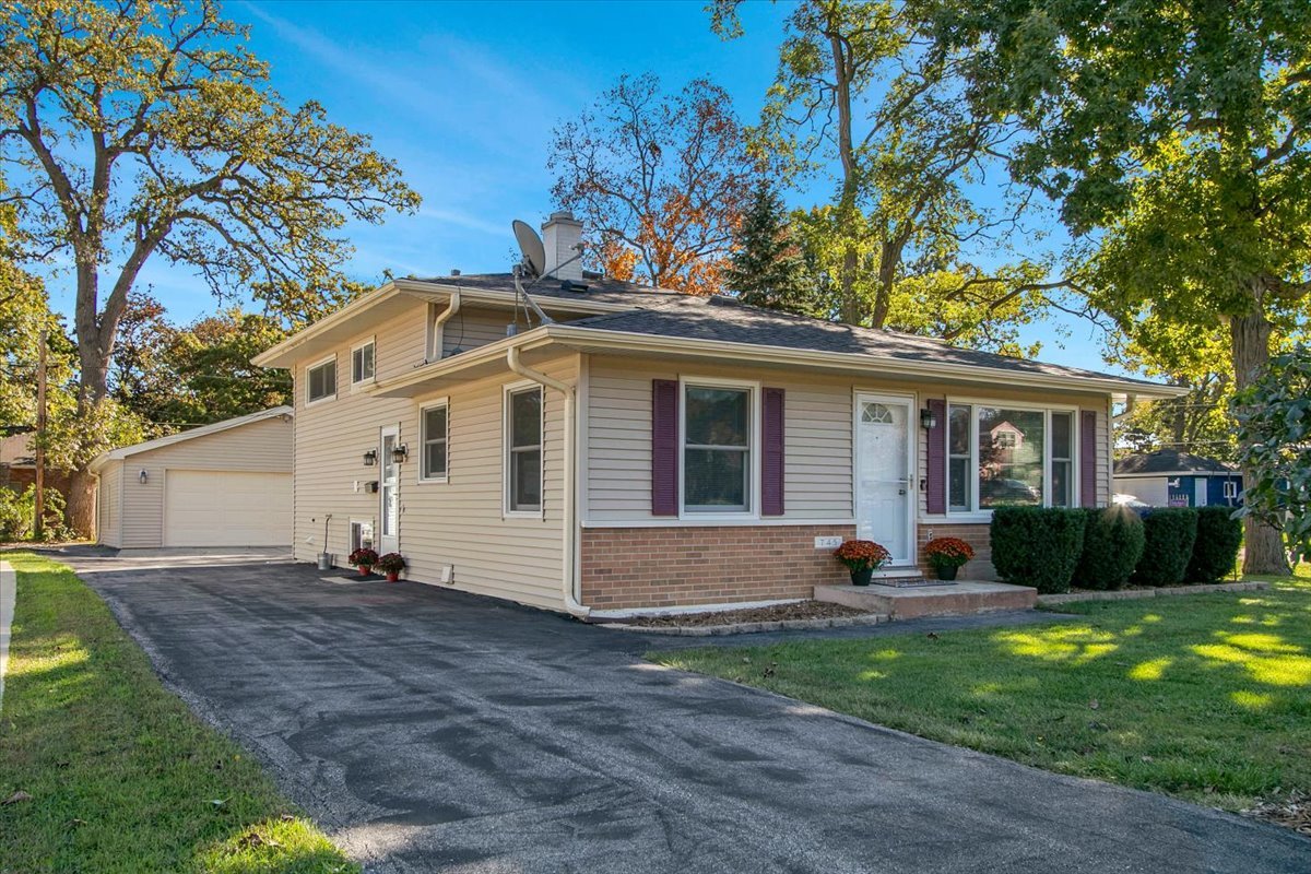 745 Geddes Avenue Property Photo 3