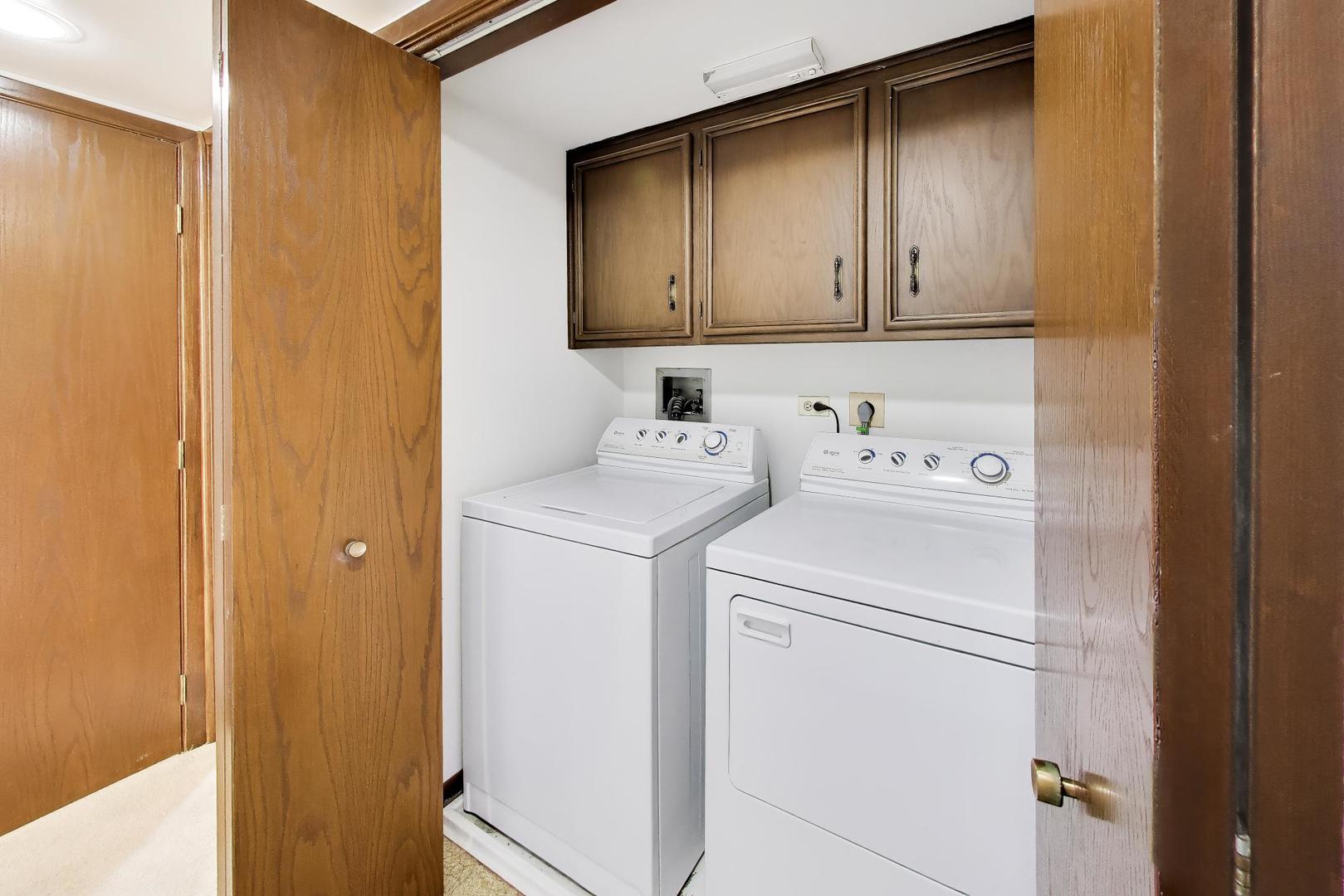 901 Center Street 403 Property Photo 31