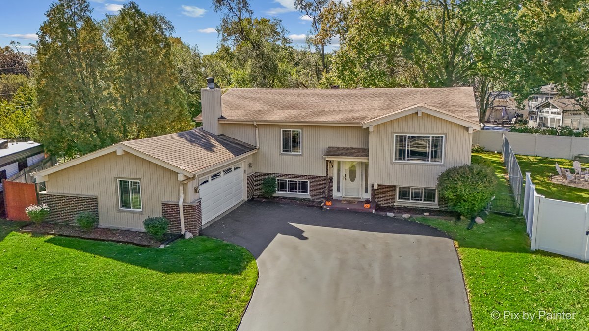 418 N Regal Court Property Photo 1