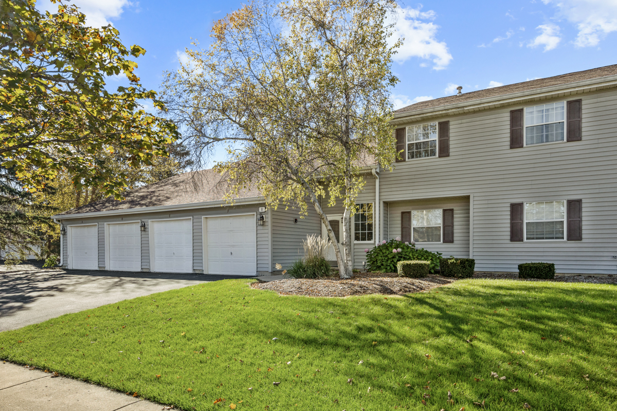 8 Gant Circle B Property Photo 1