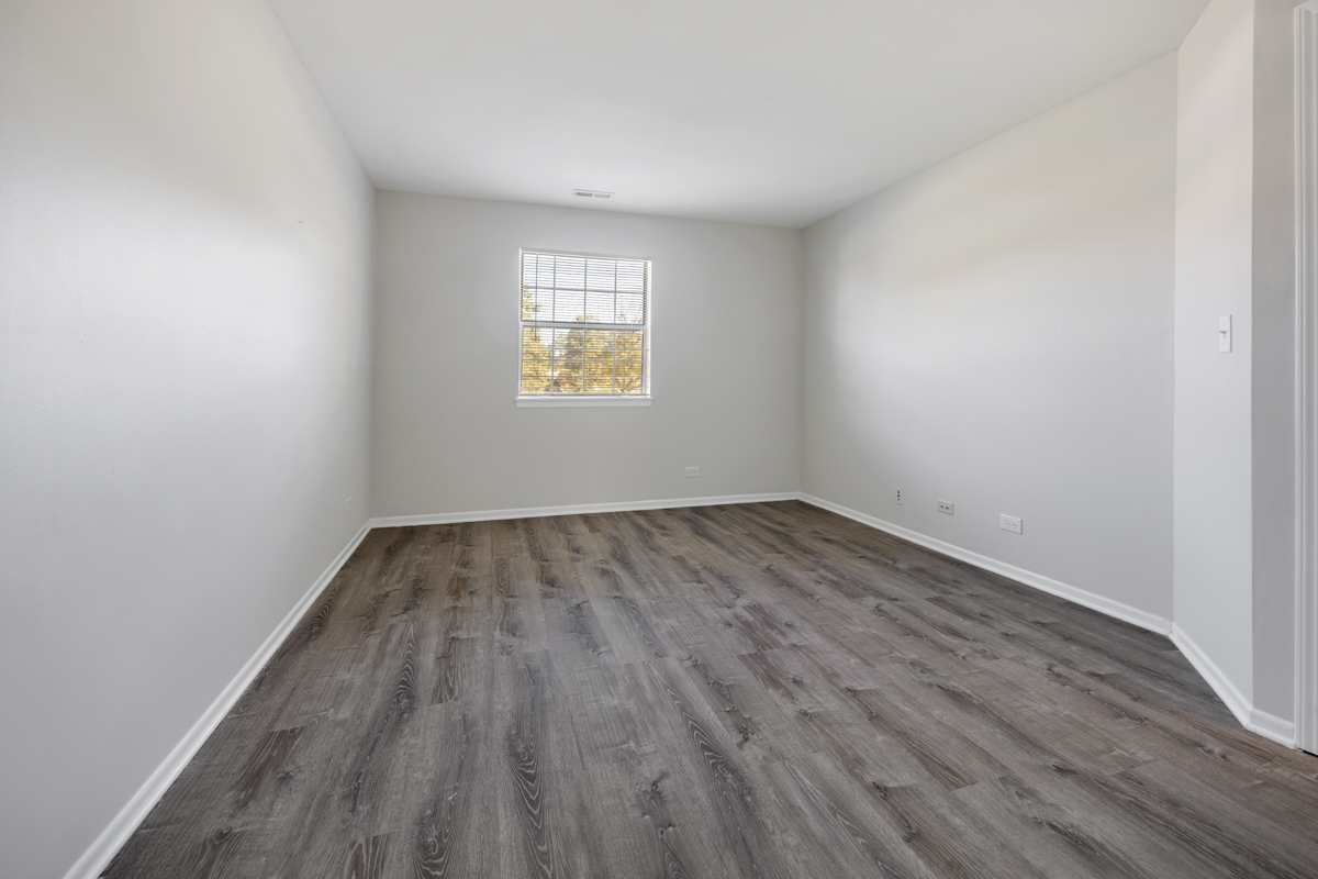 8 Gant Circle B Property Photo 9