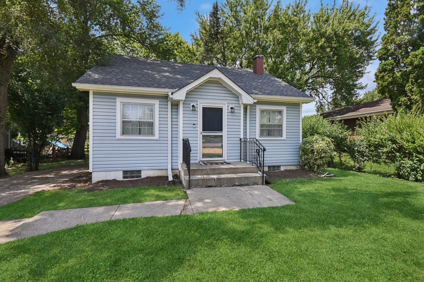 34690 N Nokomis Trail Property Photo 1