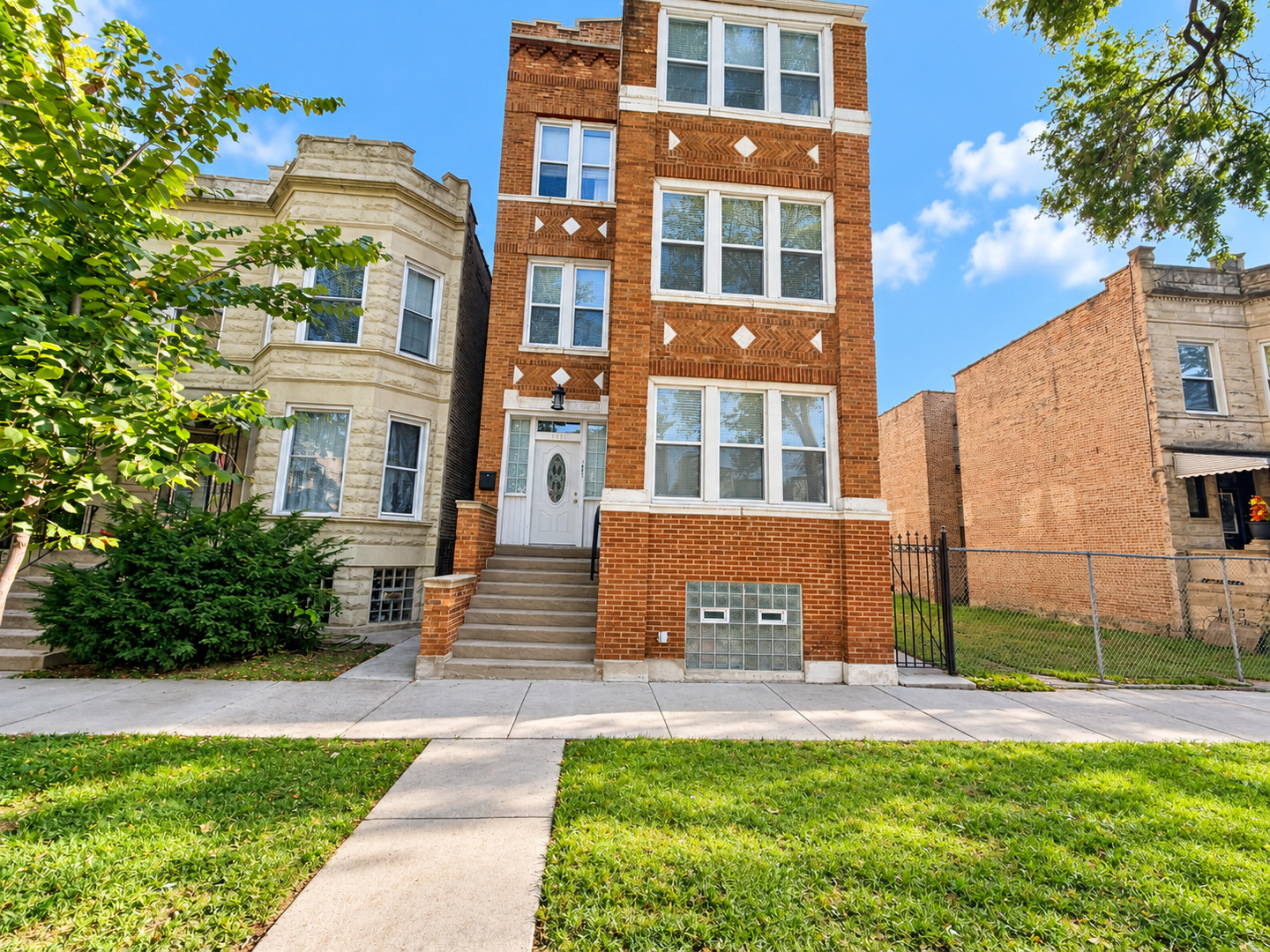 1851 S Hamlin Avenue 3 Property Photo 1