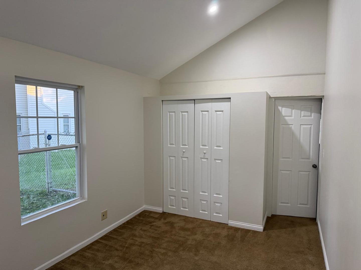 2460 N Crescent Lane Property Photo 13