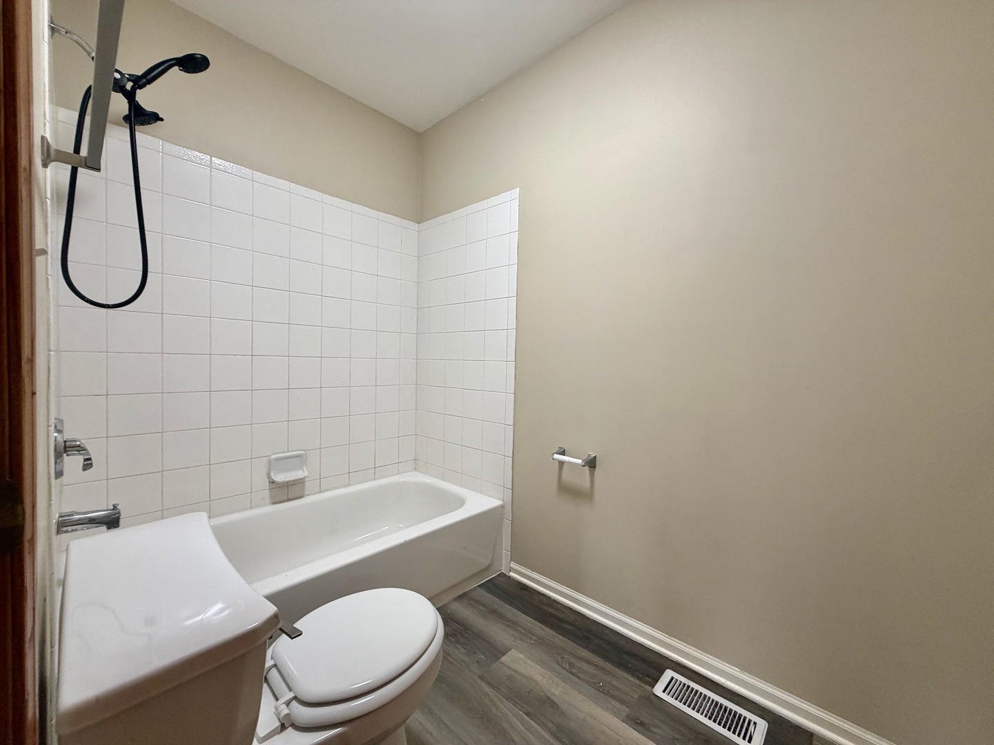 1902 Arbor Gate Drive Property Photo 19
