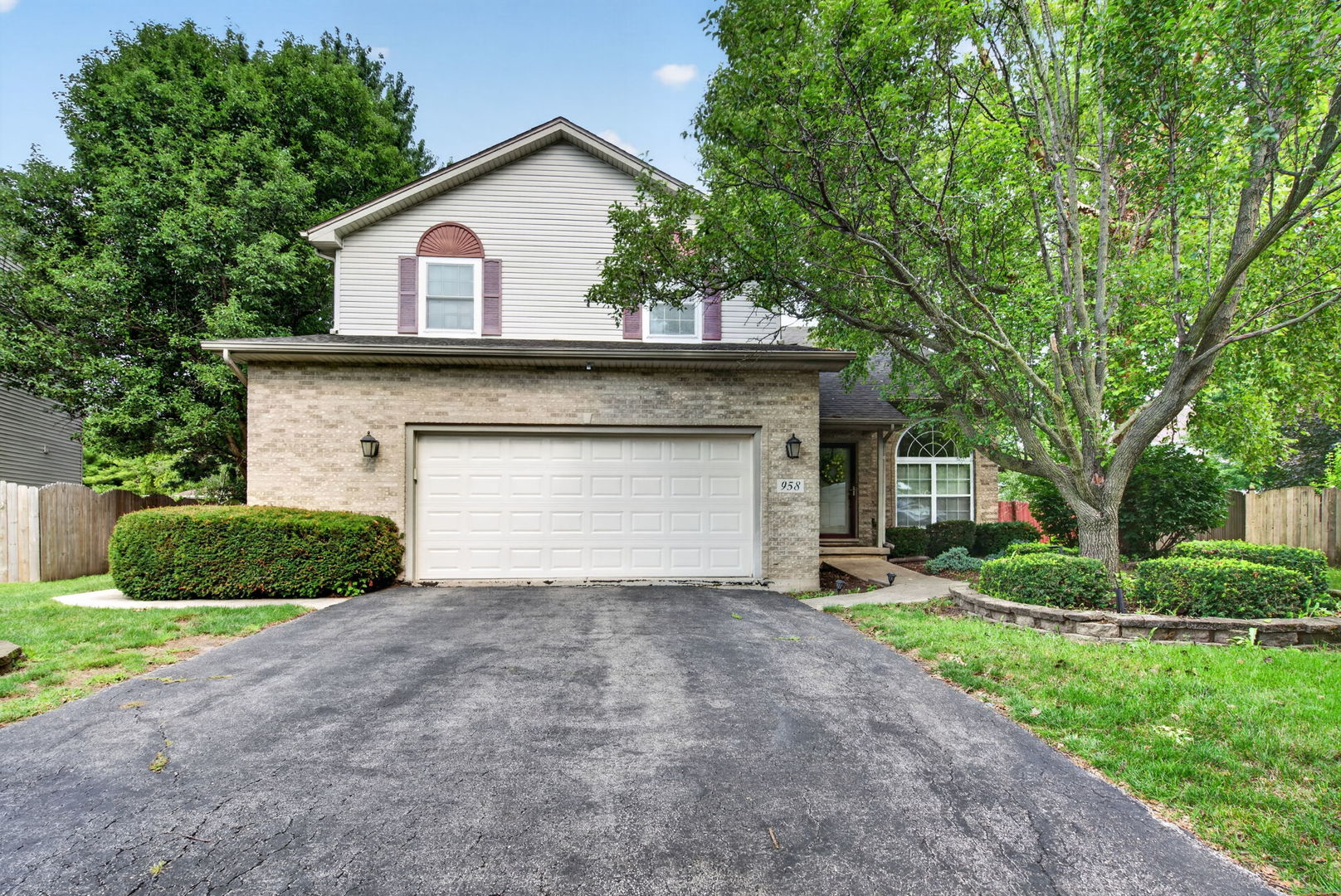 958 Premrose Court Property Photo 1