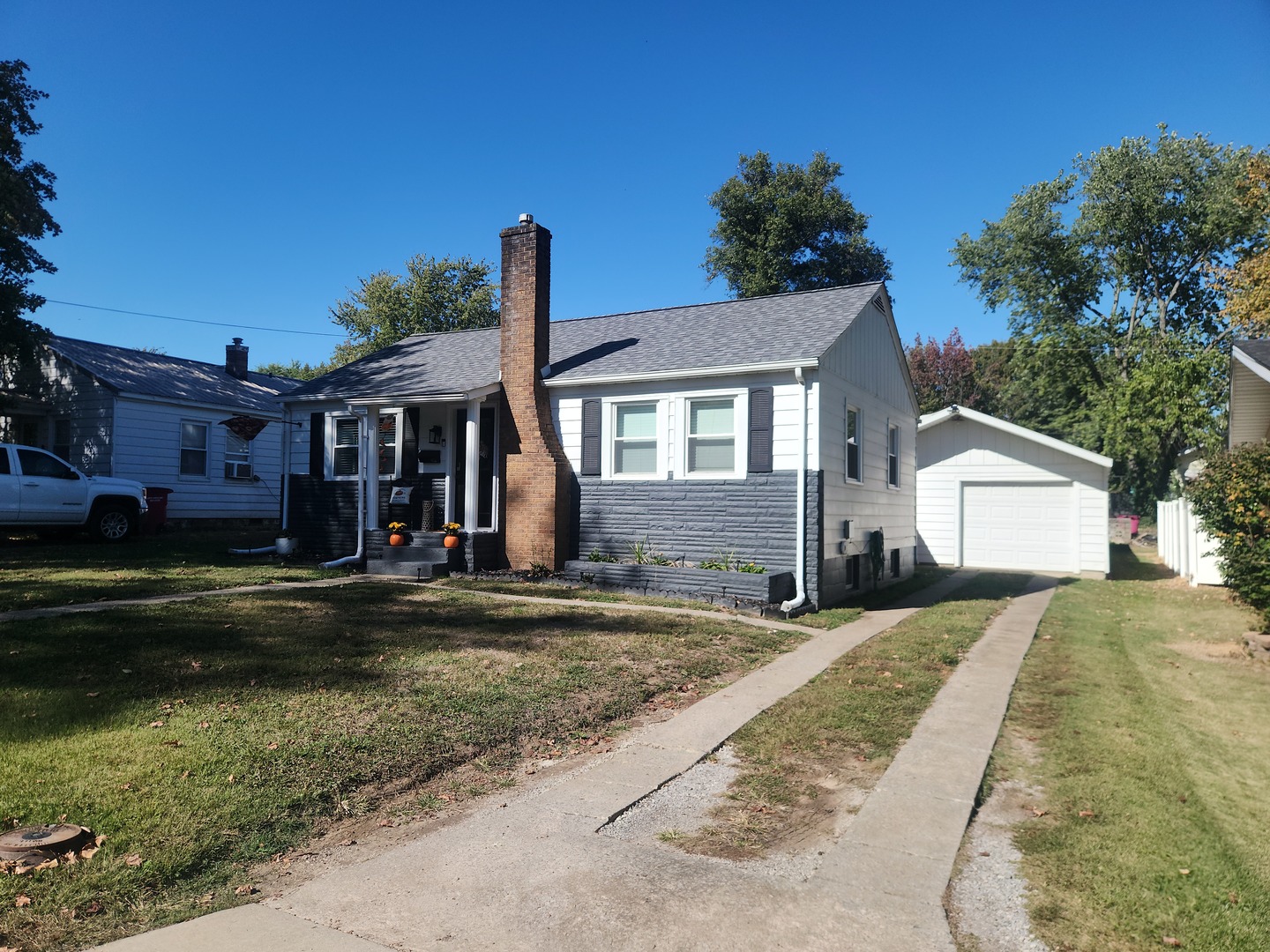 452 E Cedar Avenue Property Photo 1