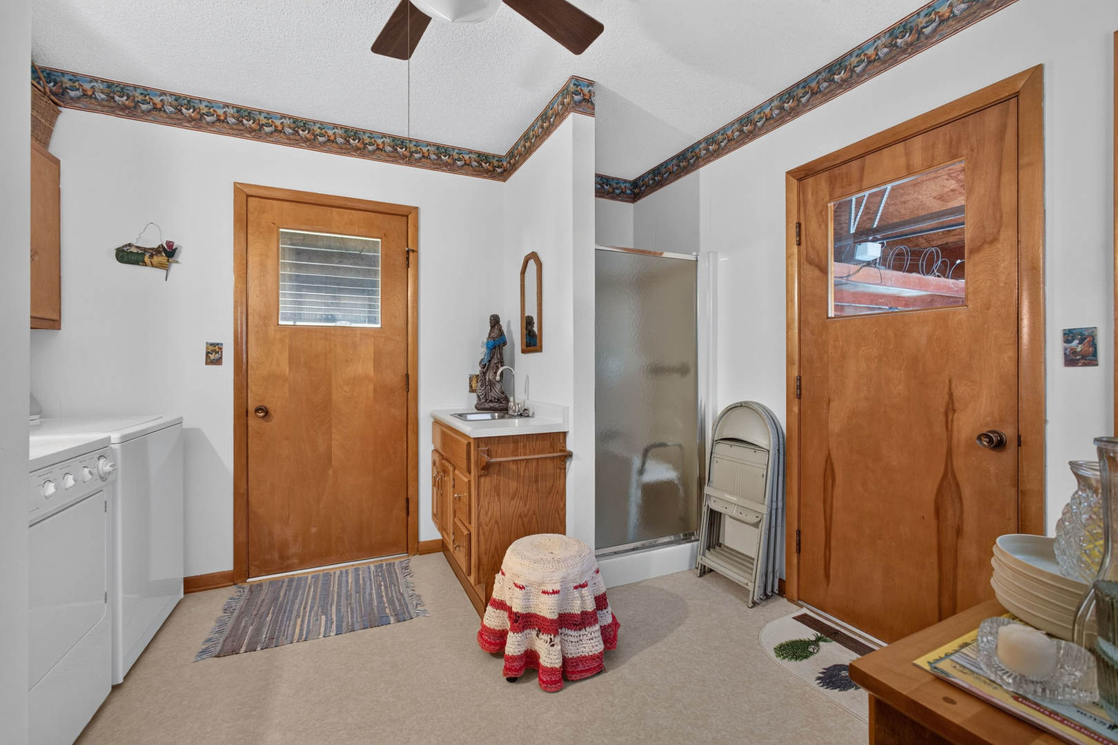 406 3rd Street Property Photo 10
