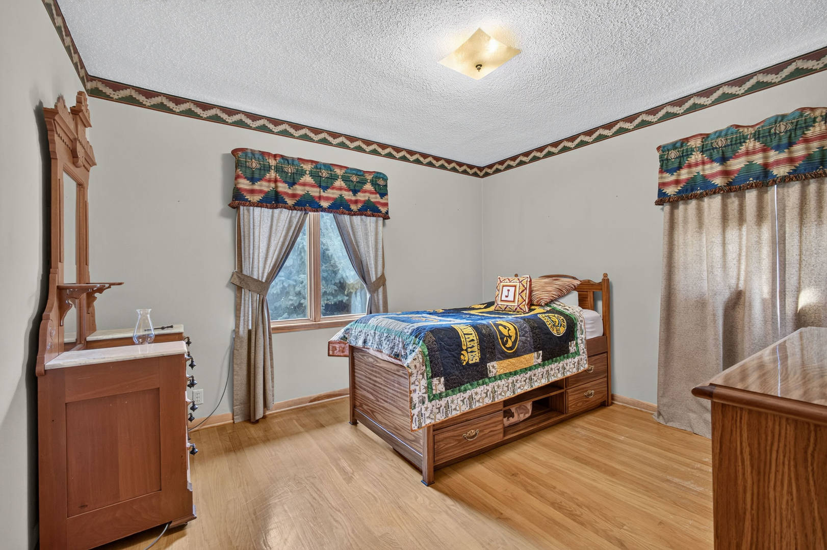 406 3rd Street Property Photo 14