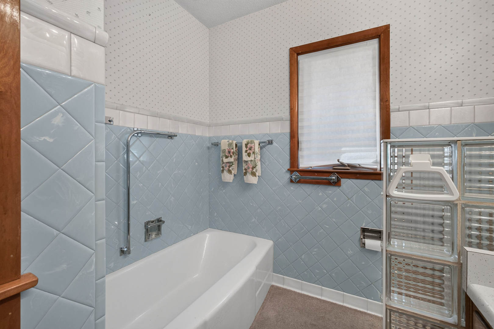 406 3rd Street Property Photo 19