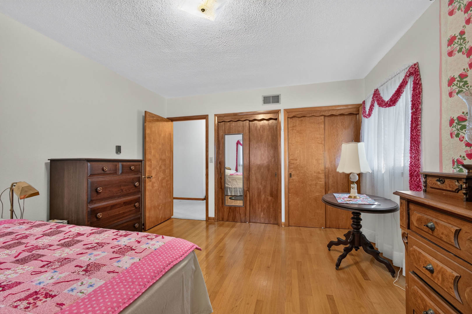 406 3rd Street Property Photo 22