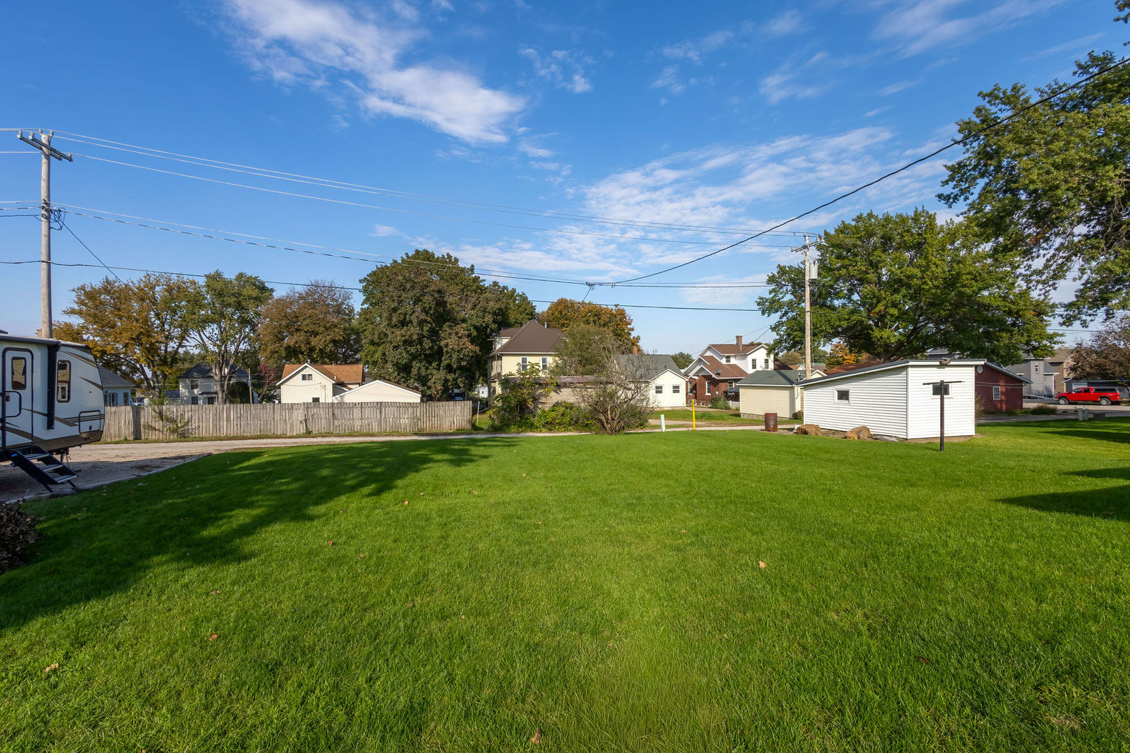 406 3rd Street Property Photo 30