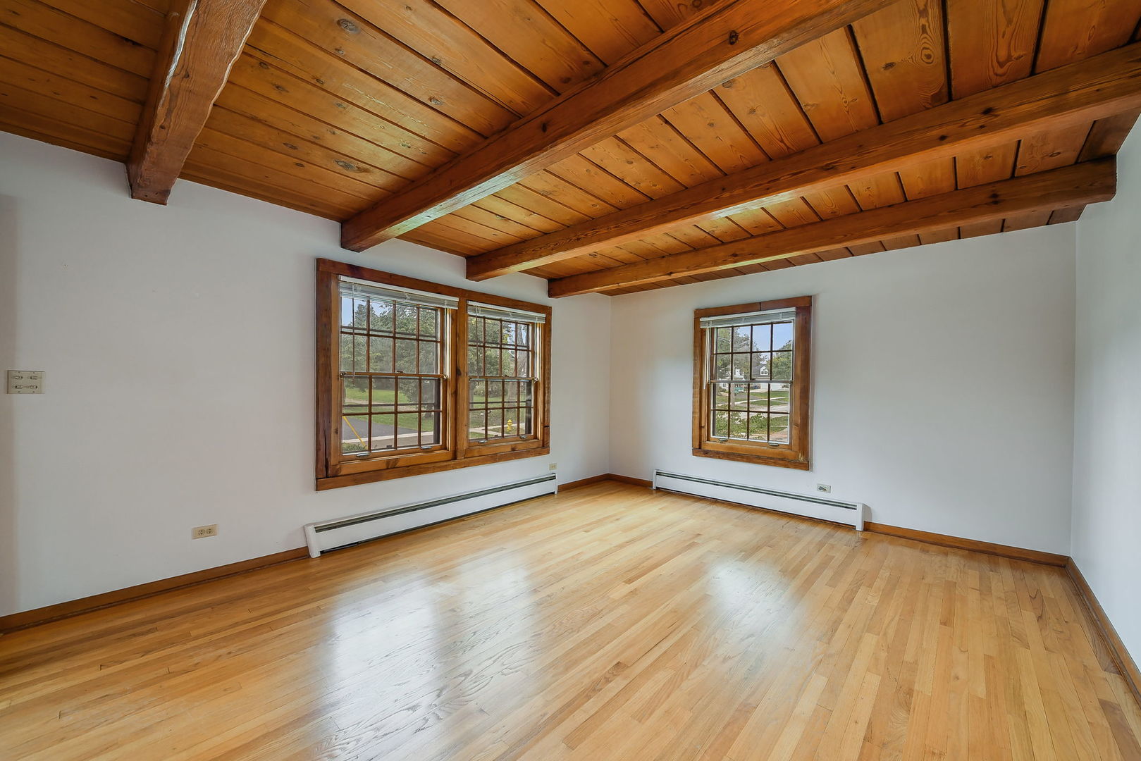 426 E Prairie Avenue Property Photo 7