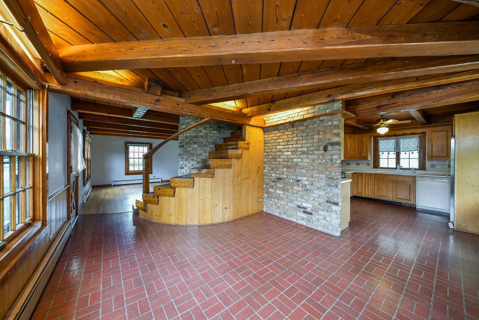 426 E Prairie Avenue Property Photo 12