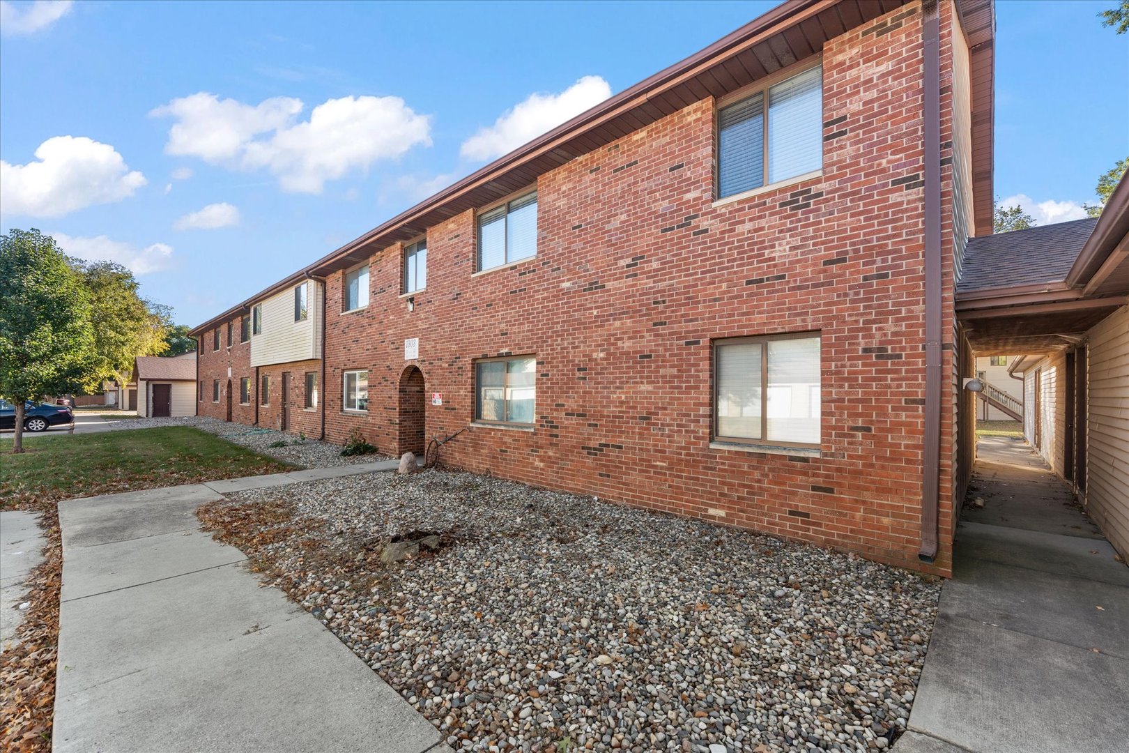 1303 Brian Place 8 Property Photo 1