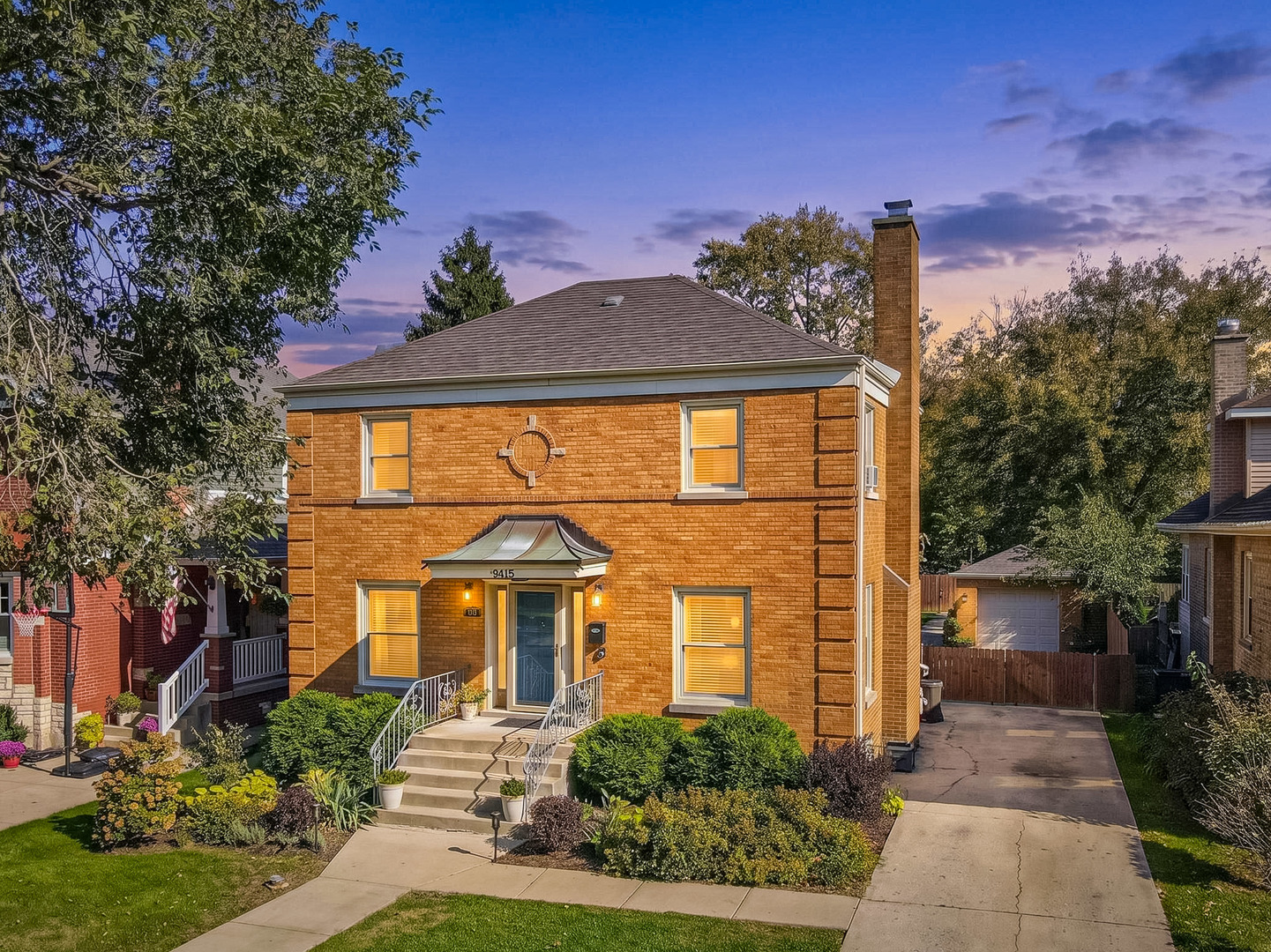 9415 S Hamilton Avenue Property Photo 1