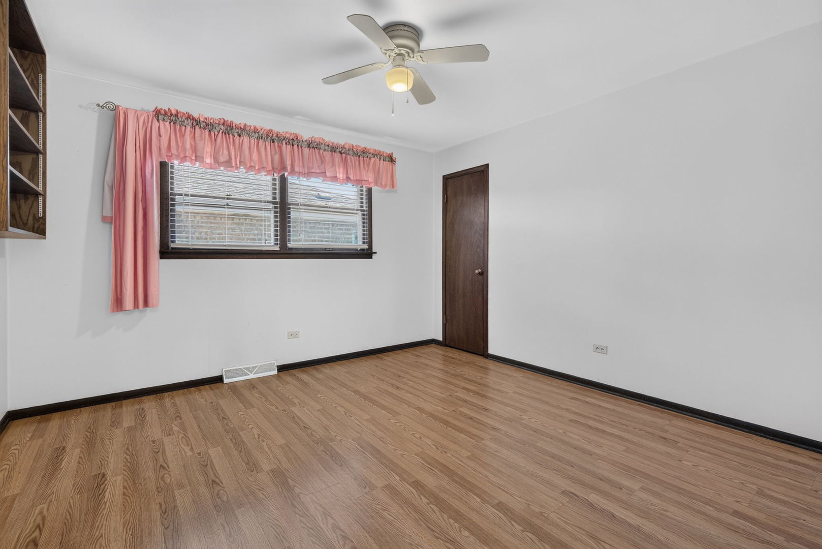 2829 W 101st Street Property Photo 20