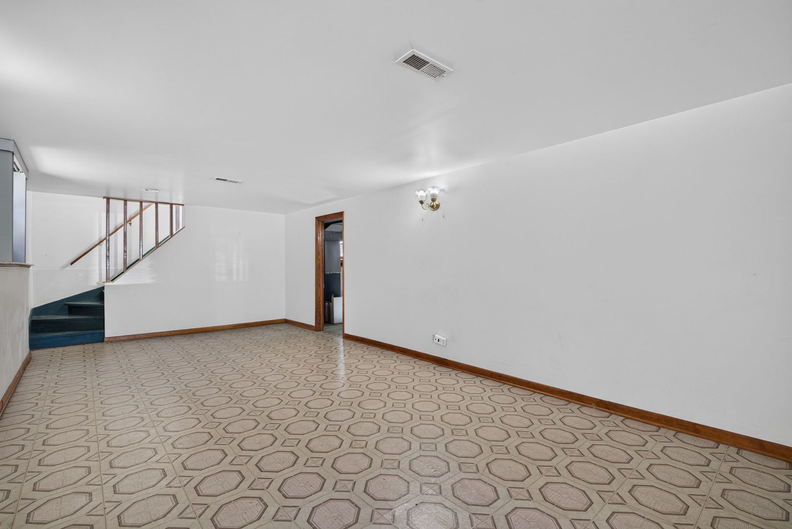 2829 W 101st Street Property Photo 28