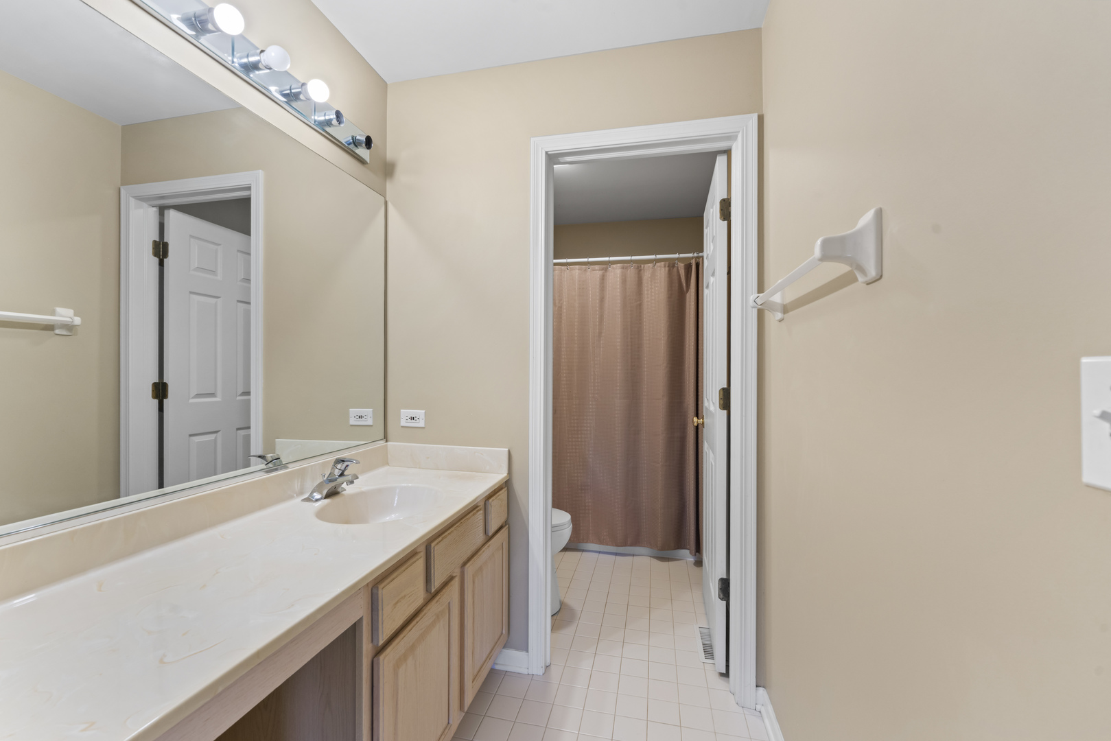 1381 Callen Lane Property Photo 14