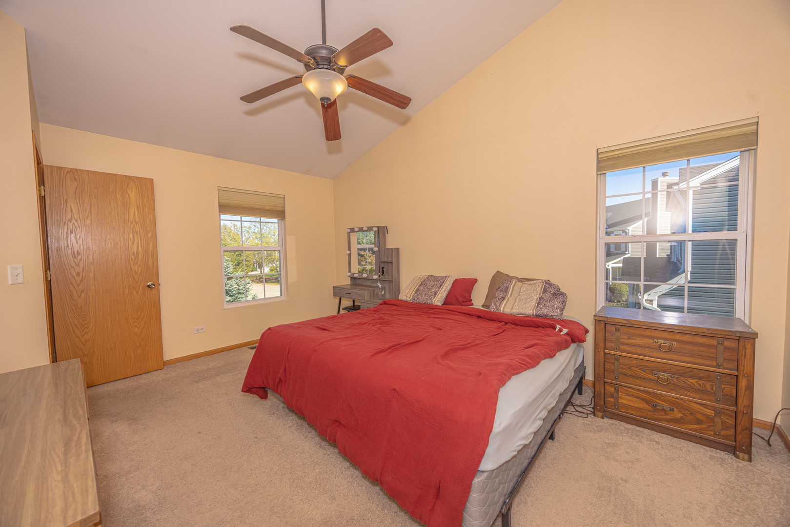 6512 Cascade Ridge Drive Property Photo 14