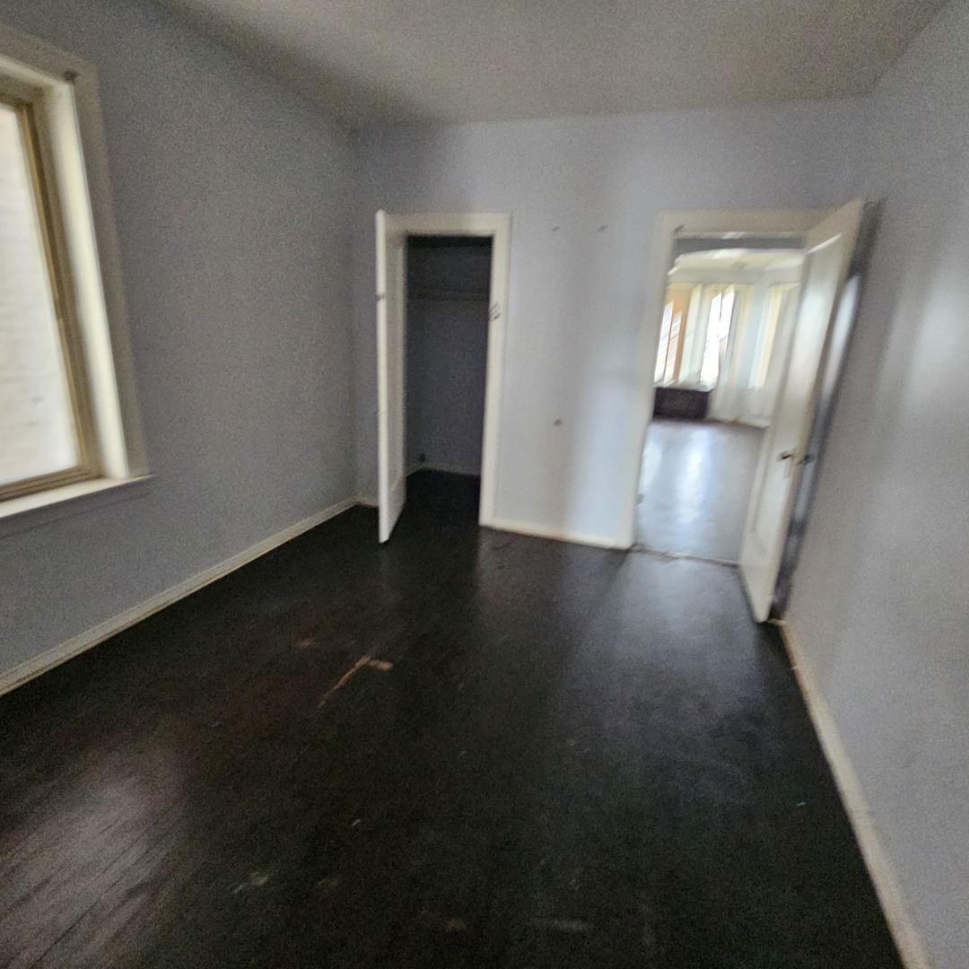 619 E 102nd Place Property Photo 7