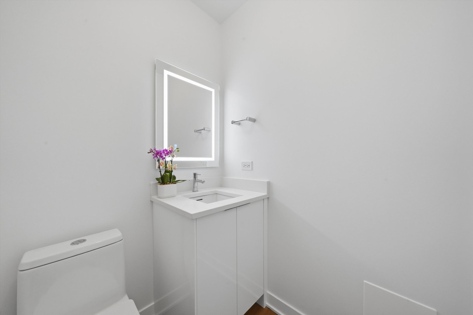 420 E Waterside Drive 1109 Property Photo 20