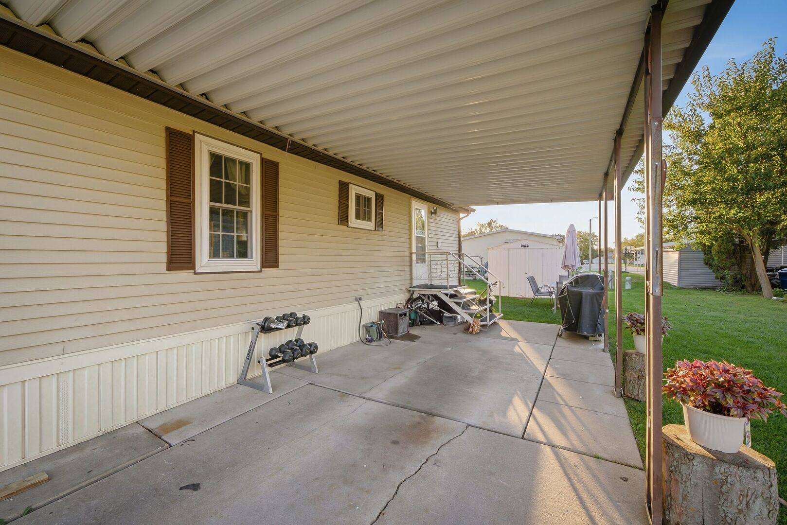 1035 Springdale Lane Property Photo 26
