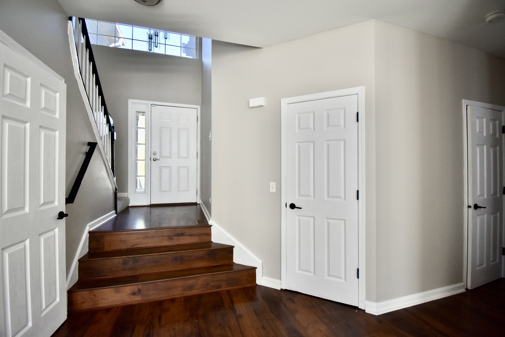 53 Stonegate Lane Property Photo 3