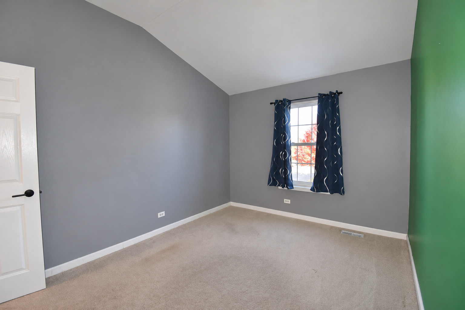 53 Stonegate Lane Property Photo 23