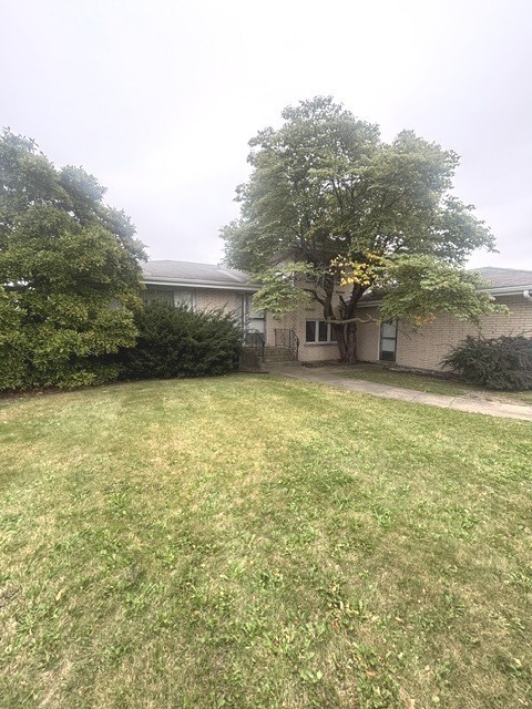 16611 Evans Avenue Property Photo 1