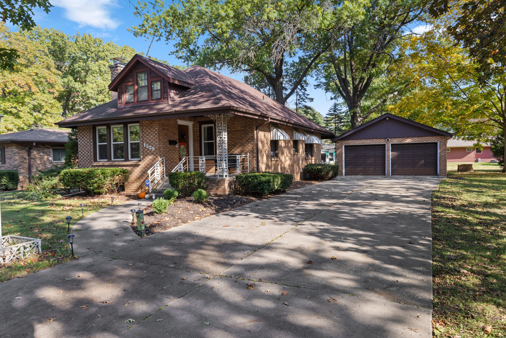 1529 Chelsea Avenue Property Photo 1