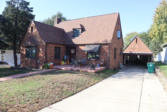 119 5th Street Property Photo 1