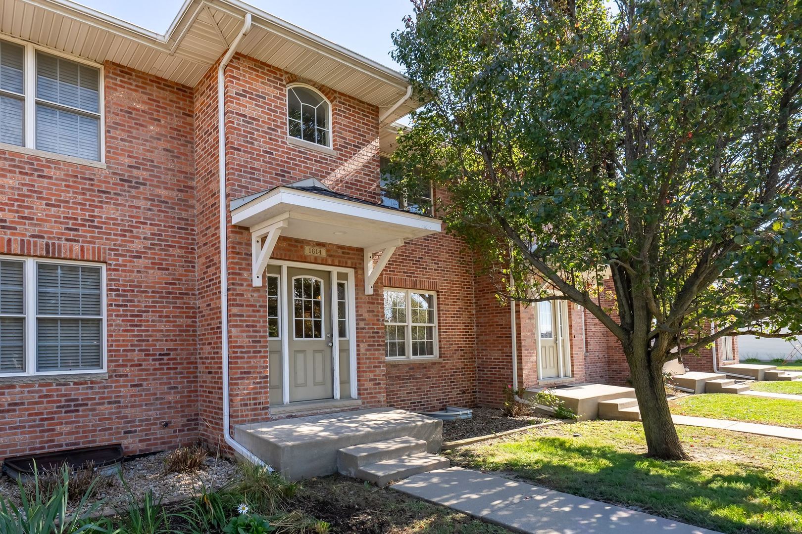 1614 Belclare Road Property Photo 1