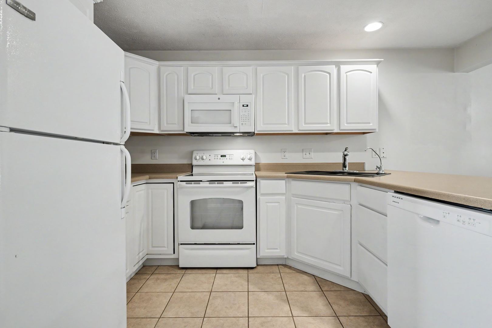 1614 Belclare Road Property Photo 7