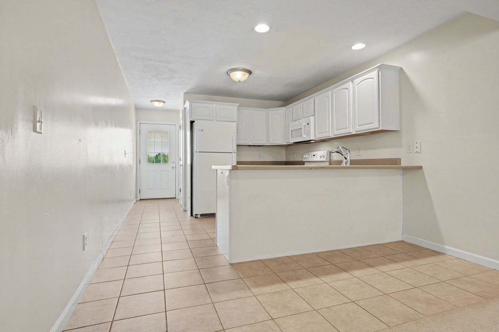 1614 Belclare Road Property Photo 9