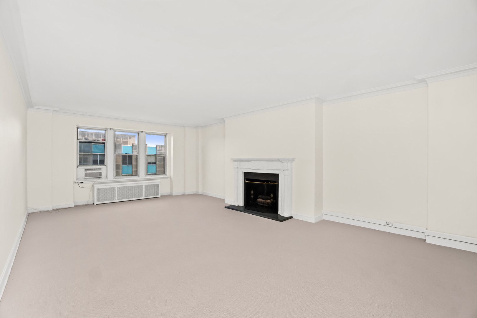 2912 N Commonwealth Avenue 5a Property Photo 7