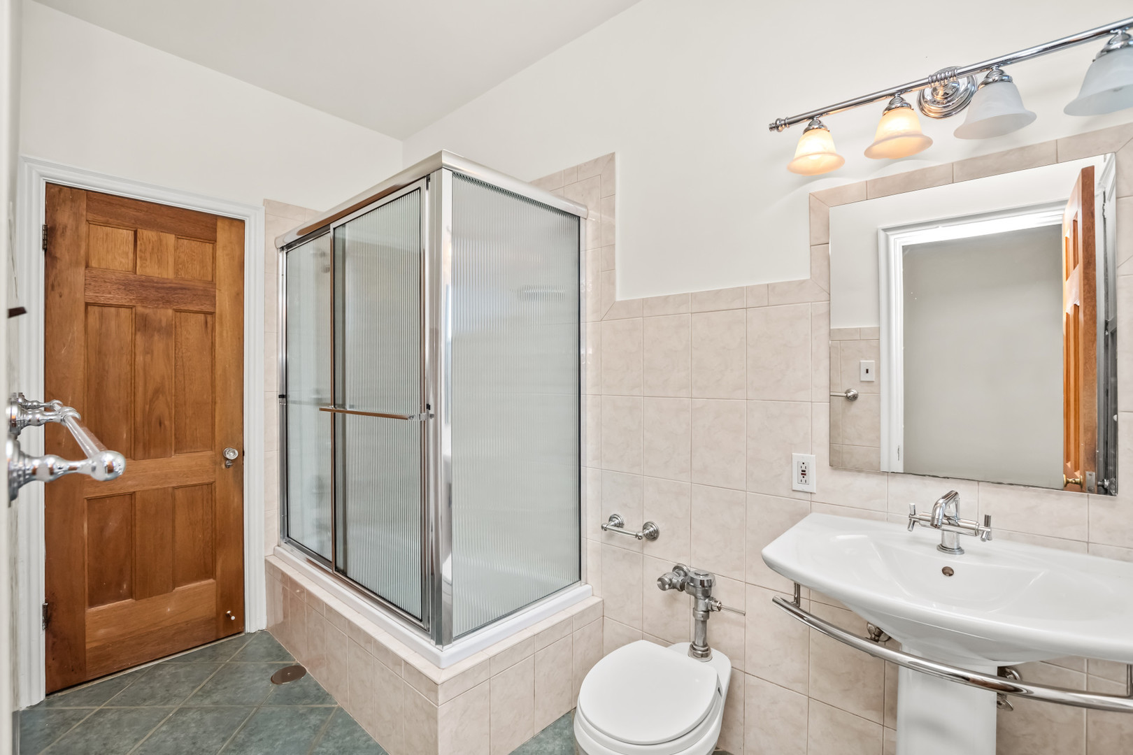 2912 N Commonwealth Avenue 5a Property Photo 20
