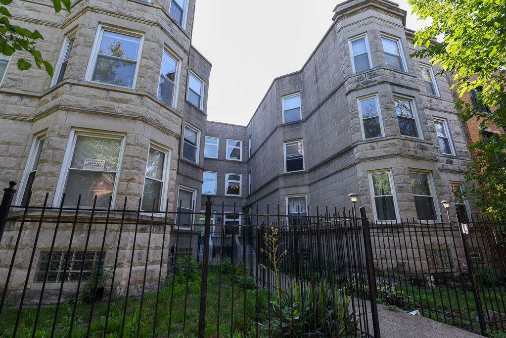 841 N MAPLEWOOD Avenue GR Property Photo 1
