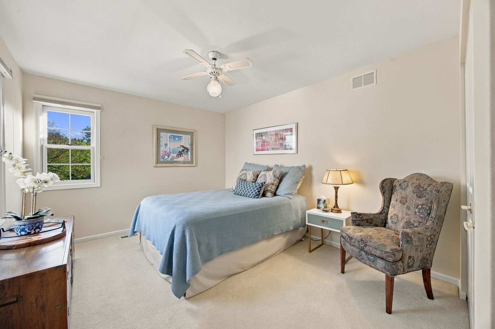 112 Rutgers Court Property Photo 15