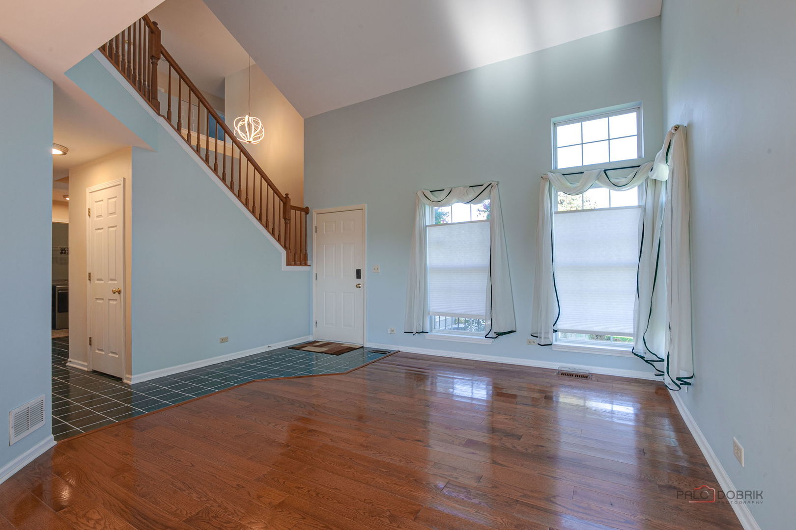 2515 N Stratford Lane Property Photo 4