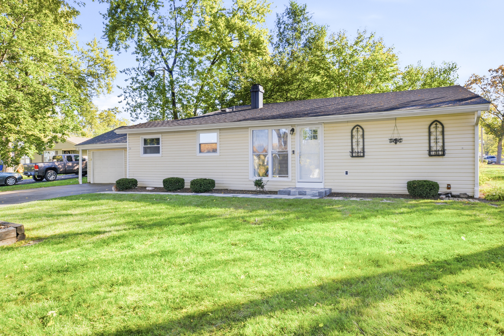 122 Caddy Avenue Property Photo 1