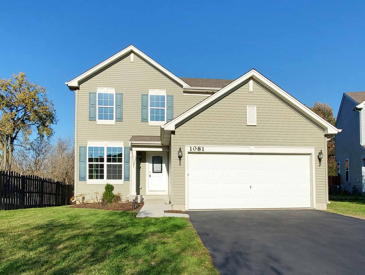 1081 N Cornerstone Drive Property Photo 1